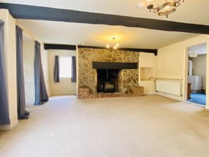 Living room- click for photo gallery